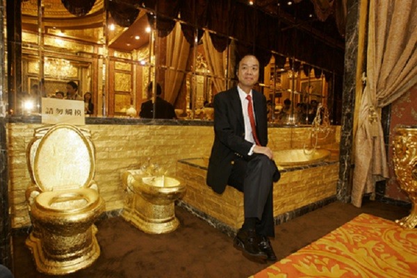 Spend Your Lottery Winnings on Hang Fung 24-karat toilet