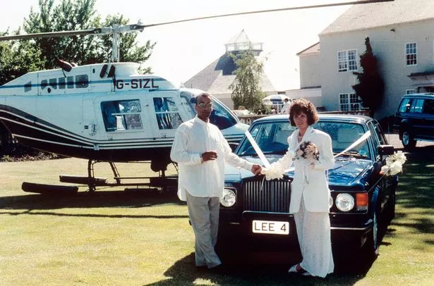 Lee Ryan - Unemployed Lottery Winner