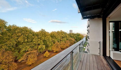 Penthouse apartment in London