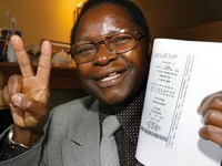 The Lottery Winner Who Beat the Odds 5 Times