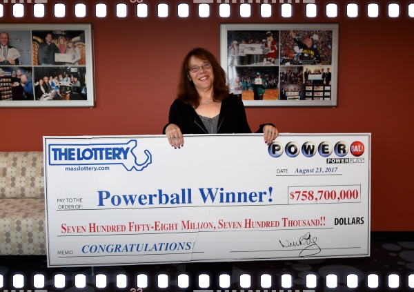 Mavis Wanczyk, Powerball winner